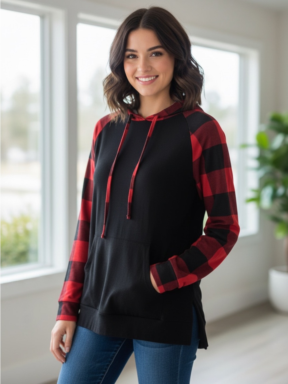 Plaid Sleeve Black Hoodie Top - Red/Black